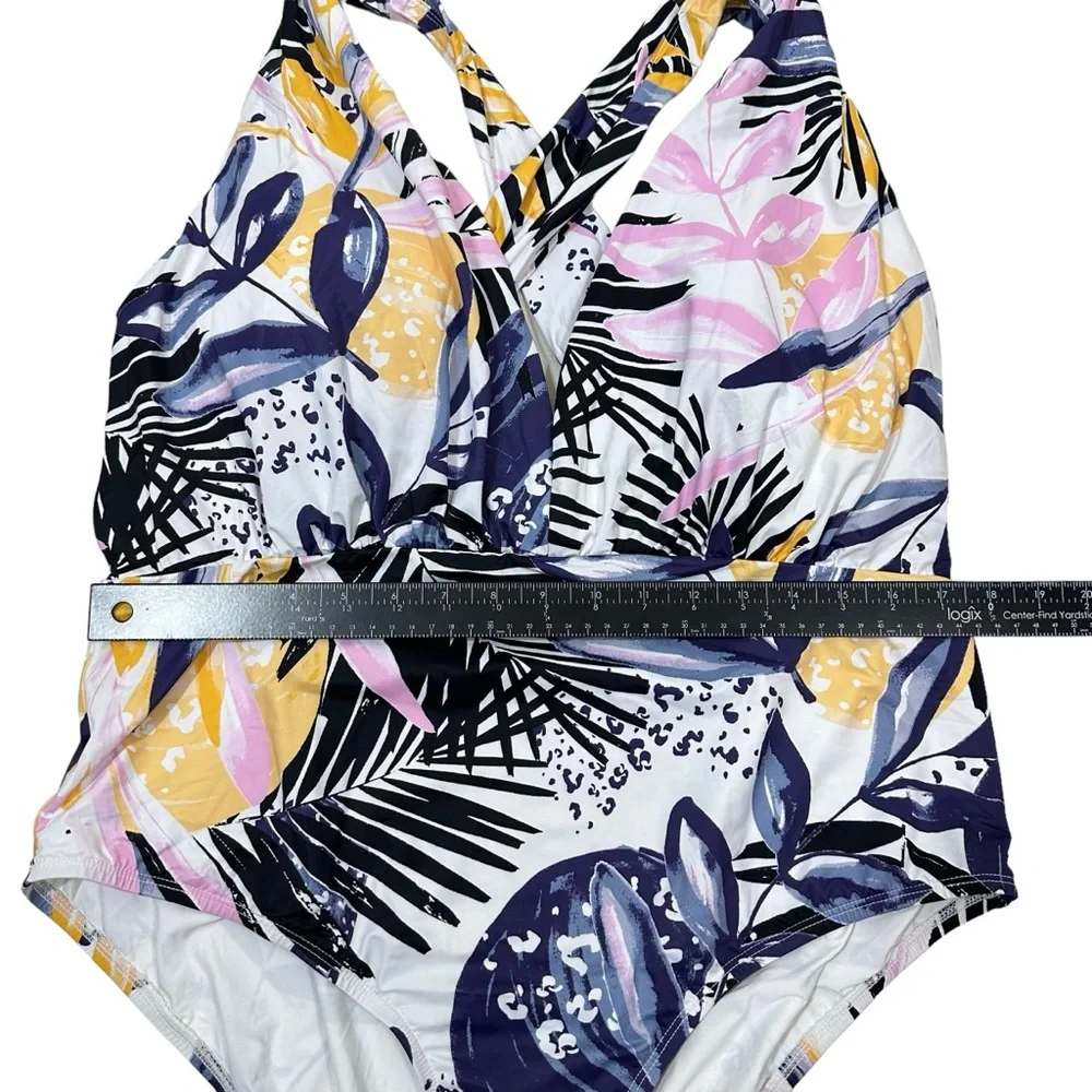 SwimRX One Piece Swimsuit Size 2X Tropical Print Plunge Beach Vacation Resort
